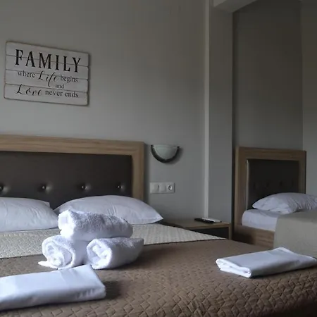 Апартаменты Helena House